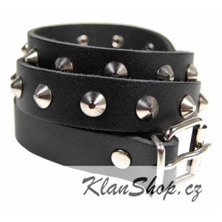 Kožený pásek se špičkami