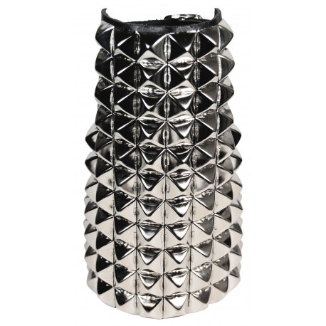 Kožený náramek s pyramidami