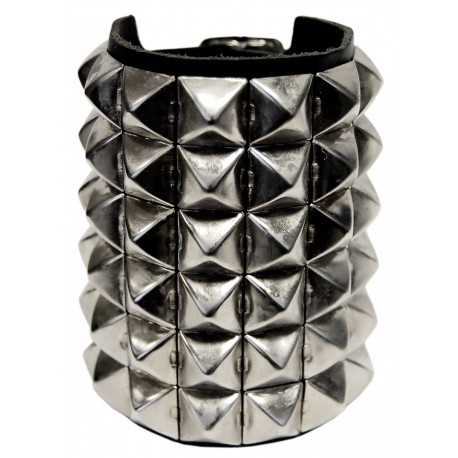 Kožený náramek  s pyramidami